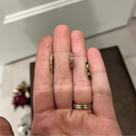 Earrings and cuff earrings - Picture 7 of 9